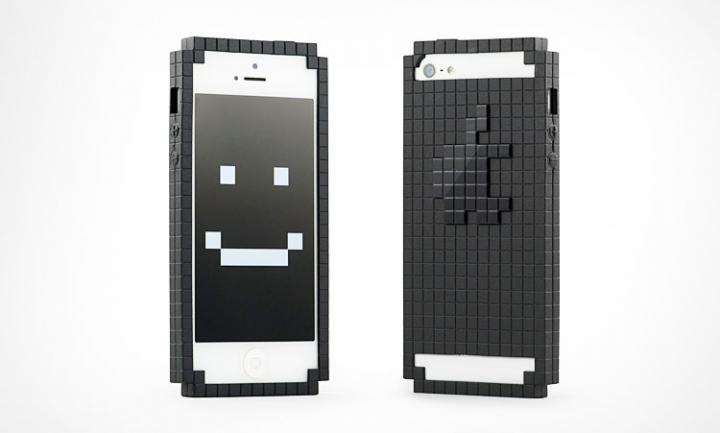 8-Bit Pixelated Iphone Case: A 90’s Memorabilia Smartphone Case 