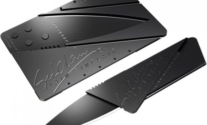 Credit Card Sized Folding Knife: Keep A Knife In Your Wallet Credit Card Sized Folding Knife: Keep A Knife In Your Wallet